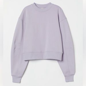 H&M Oversized Cotton Sweatshirt in Light Purple. Size Small.
